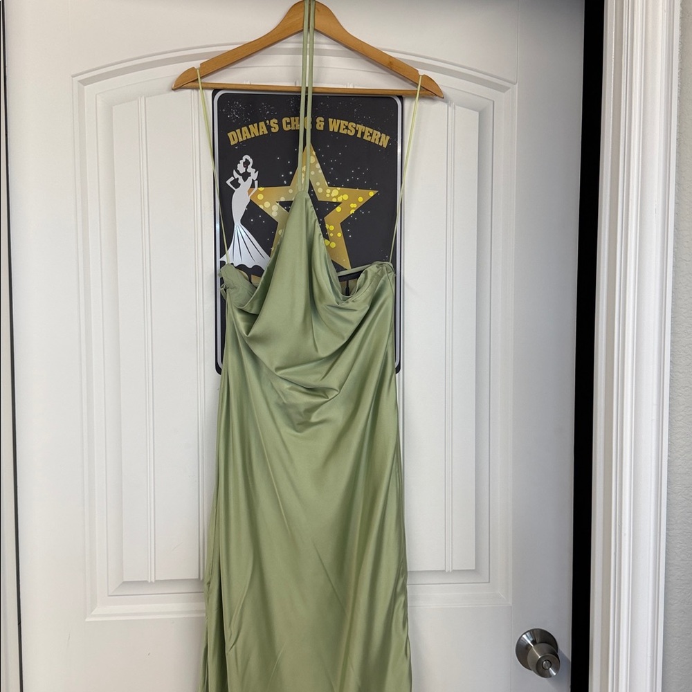 Line & Dot x REVOLVE Kira Maxi Dress in Pistachio Green - Picture 6 of 10